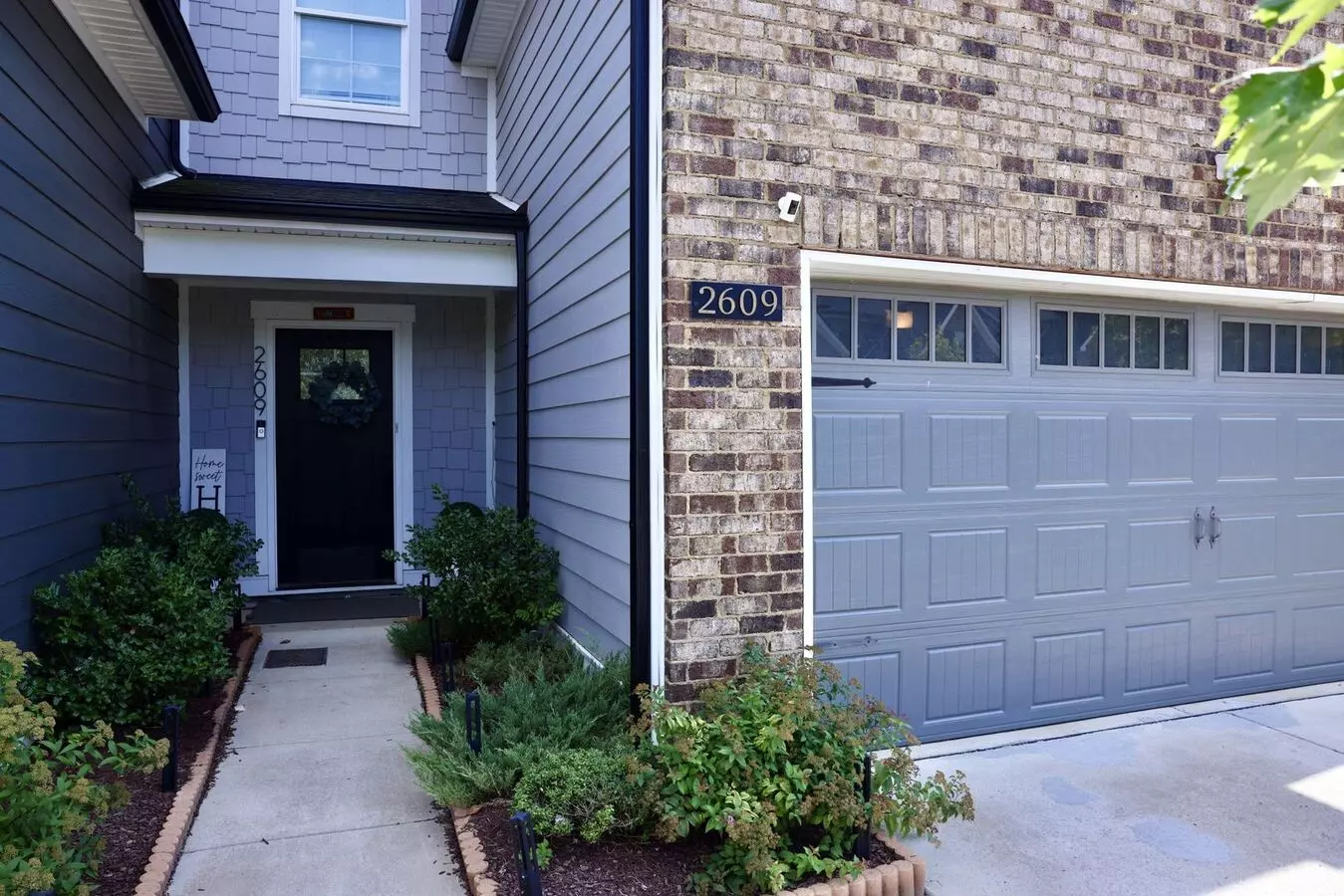 **rare Find Luxury Cottage Home In The Gardens Of Three Rivers** House for rent in Murfreesboro, TN