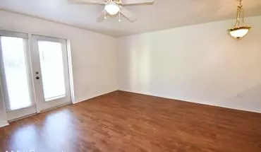 4 of 14 Plaza Royale Apartments Apartment for rent in Gainesville, FL