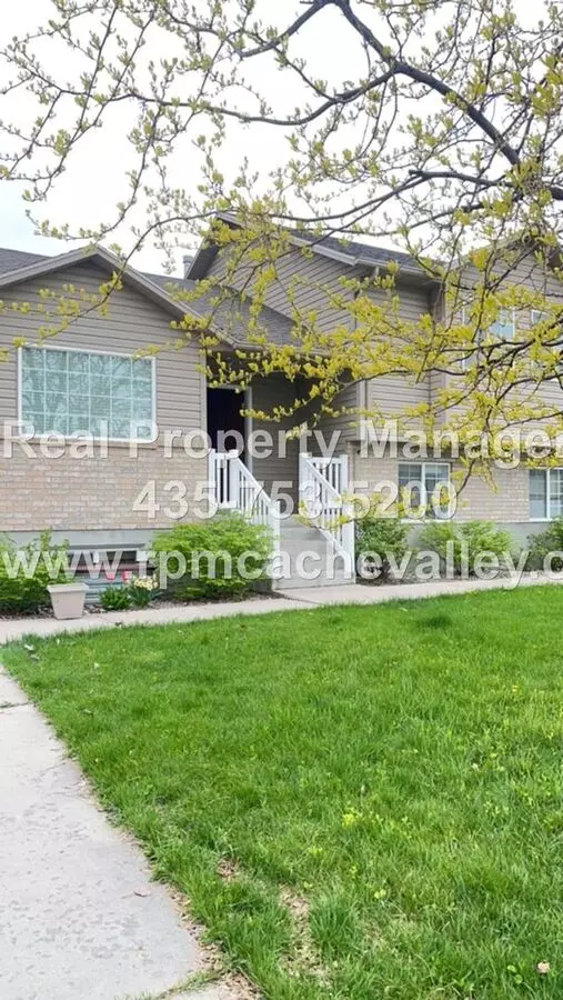302 W 3300 S House for rent in Nibley, UT