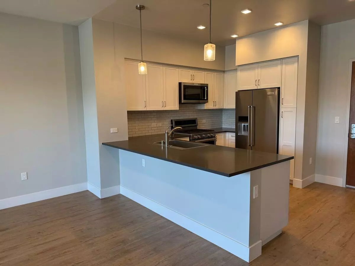 The Addison Apartment for rent in San Mateo, CA
