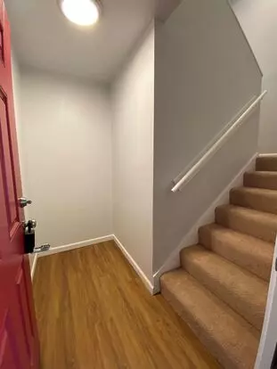 Lochmoore Shores Apartment for rent in Redmond, WA