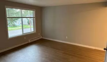 5 of 12 325 SW Academy Apartment for rent in Dallas, OR