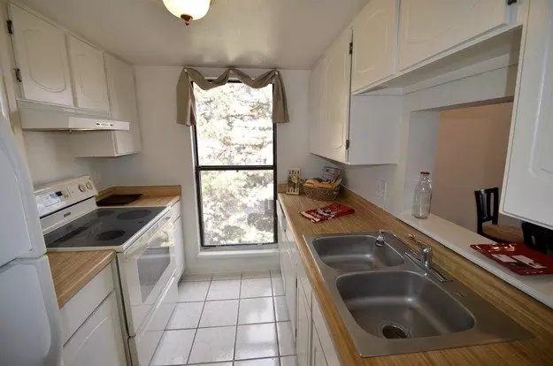 Large 1 Bedroom 1 Bath With Loft! Apartment for rent in Englewood, CO