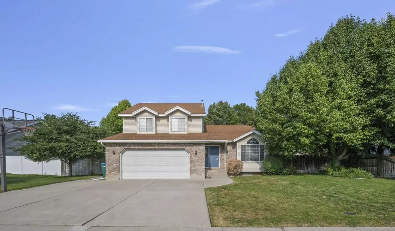 1469 N 200 W House for rent in Orem, UT