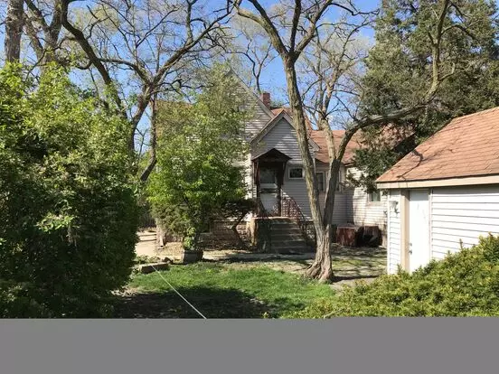 8834 Burlington Ave Apartment for rent in Brookfield, IL