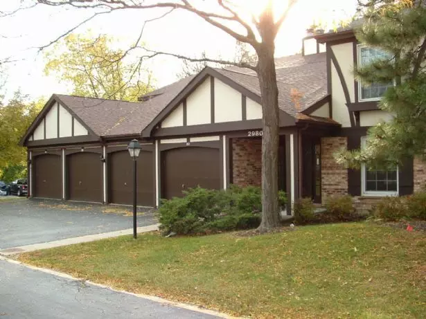 Willowbend 2br 2ba, 1Cgar House for rent in Rolling Meadows, IL