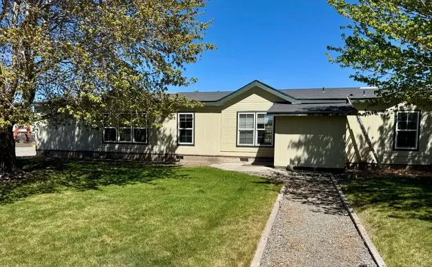 235 Roosevelt Apartment for rent in Union, OR 235 Roosevelt Apartment for rent in Union, OR