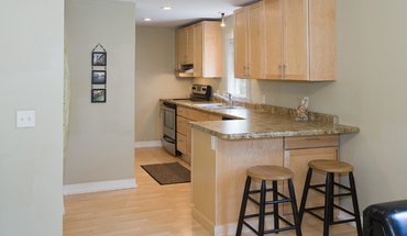 3 of 11 2327 Cole Ave Se Unit A House for rent in Minneapolis, MN