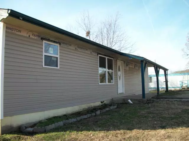 Bismarck - 4bd Ranch W/ Covered Porch & Many Interior Updates - $699.42 Month / $1999 Down House for rent in Bismarck, MO