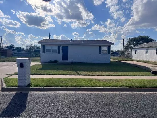 Charming 3 Bedroom 2 Bathroom Apartment for rent in Lubbock, TX