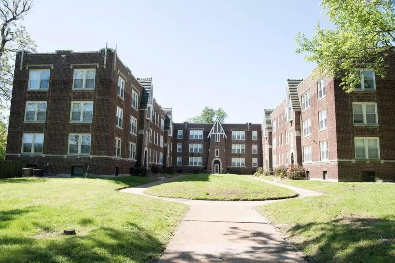 3308 Russell Blvd Apartment for rent in St Louis, MO