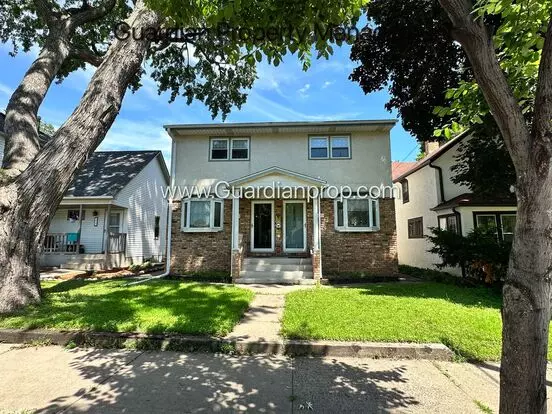 633-635 Madison St NE Apartment for rent in Minneapolis, MN