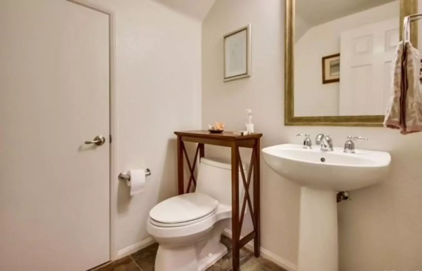 Views! Apartment for rent in Chula Vista, CA