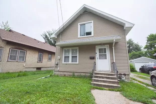 1309 3rd St NE Apartment for rent in Rochester, MN