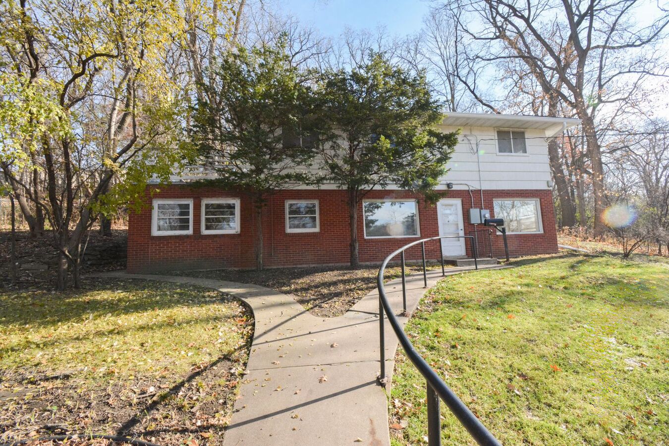 Picture Idea: Character Filled 3 Bedroom On Historic Pill Hill Apartments Rochester