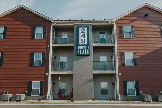 Greenwood Flats Apartment for rent in Bowling Green, KY Greenwood Flats Apartment for rent in Bowling Green, KY
