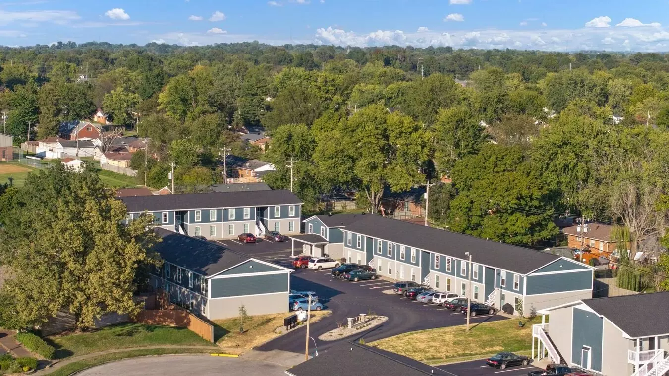 630 Chuck Gray Ct Apartment for rent in Owensboro, KY