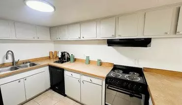 5 of 9 Villa Serena Apartment for rent in Phoenix, AZ