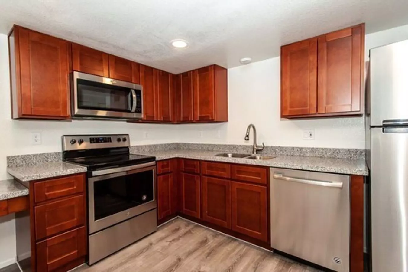 Discover Comfort & Convenience At 2330 West Belmont Avenue, Phoenix, Az 85021 Apartment for rent in Phoenix, AZ