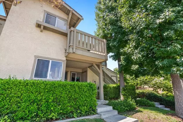 23 Rockwood Apartment for rent in Irvine, CA