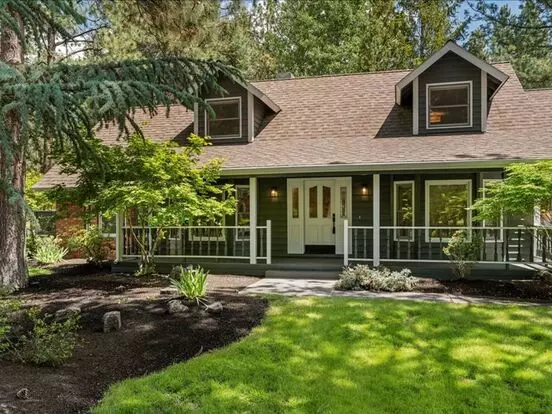 Stunning Custom Home 4 Bedroom In The Gated Mountain High Golf Community! Apartment for rent in Bend, OR