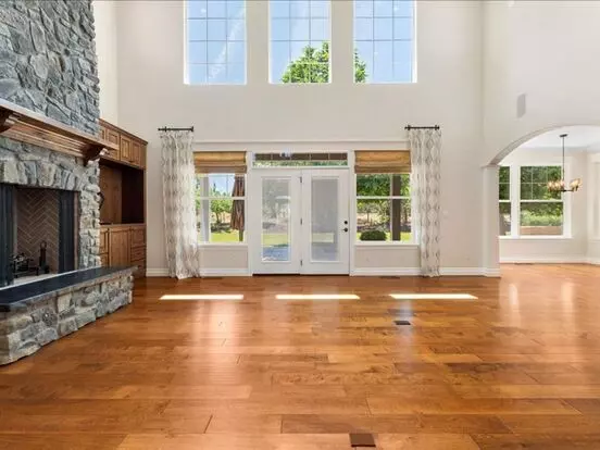 4 Bedroom Tumalo Dream Home On 3.21 Acres! Apartment for rent in Bend, OR