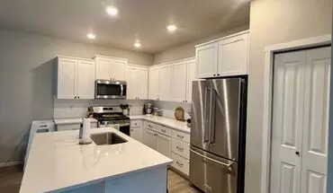 4 of 26 Spacious 4-bedroom D.r. Horton Home – Great Location In Stone Creek! House for rent in Bend, OR