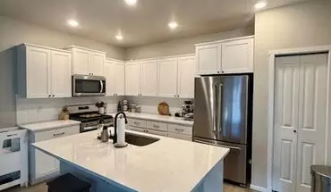 5 of 26 Spacious 4-bedroom D.r. Horton Home – Great Location In Stone Creek! House for rent in Bend, OR