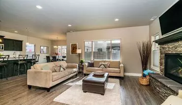 3 of 18 Gorgeous Home In Se Bend With Pool Access And A/c! House for rent in Bend, OR