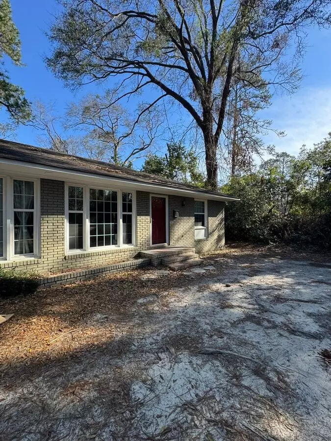 315 Brannen St Apt B House for rent in Statesboro, GA