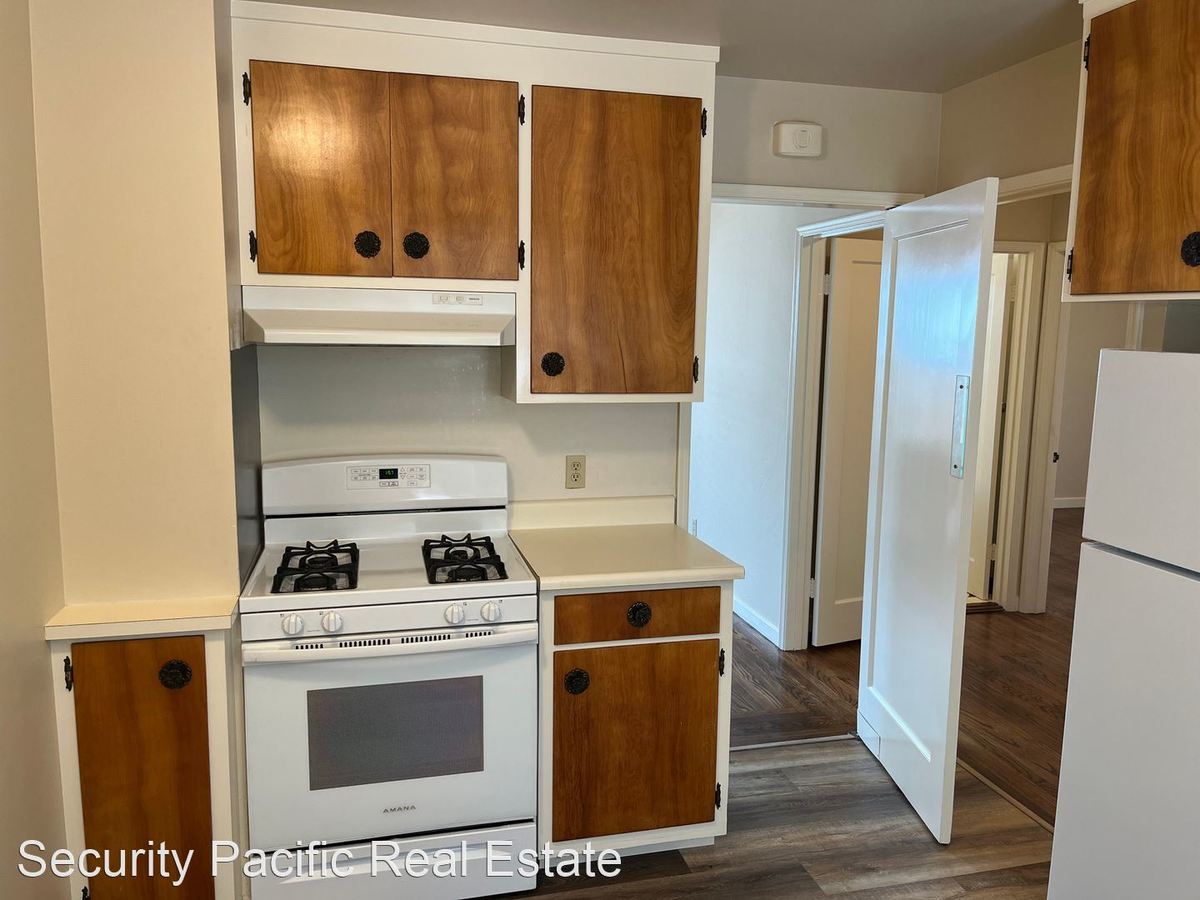 676 31St St Richmond, CA House for Rent Rentable