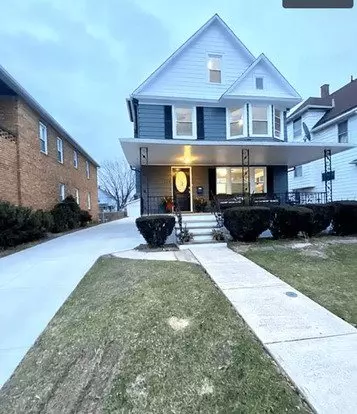 Gorgeous 4 Bd, 2.5 Bth Lakewood Stunner! Apartment for rent in Lakewood, OH