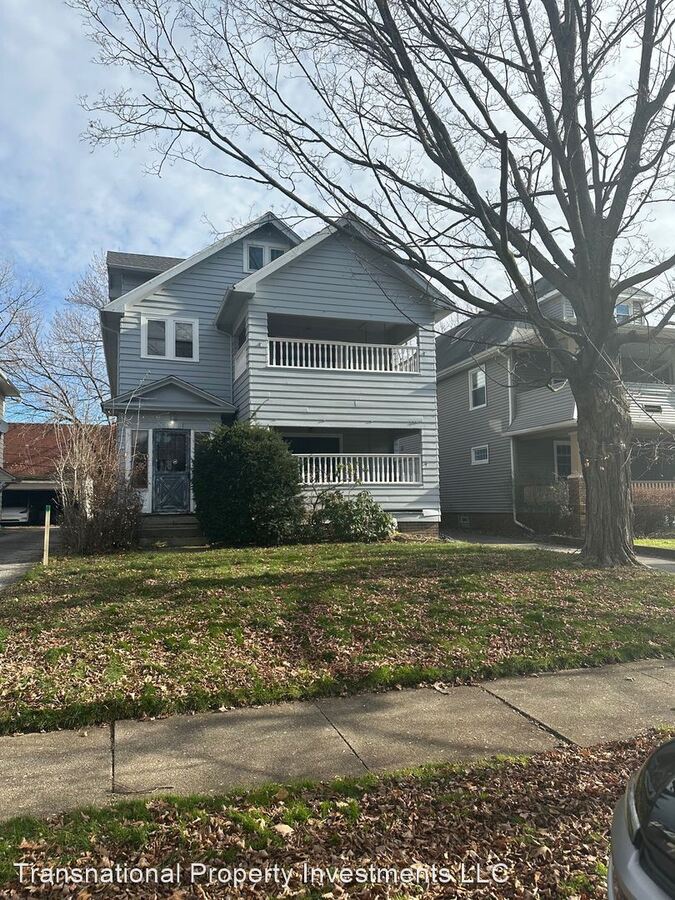 2179 Edgewood Rd Cleveland Heights, OH Apartment for Rent