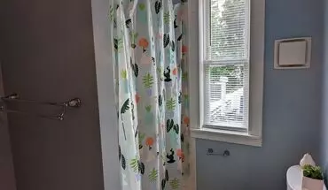 4 of 11 1609 W Grace St Apartment for rent in Richmond, VA