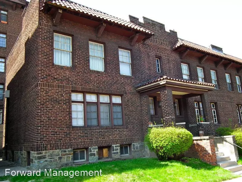 2 of 2 Maeburn Apartment for rent in Pitttsburgh, PA