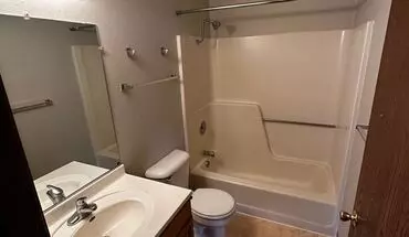 5 of 8 1144-1166 Sunset Ln Apartment for rent in Altoona, WI