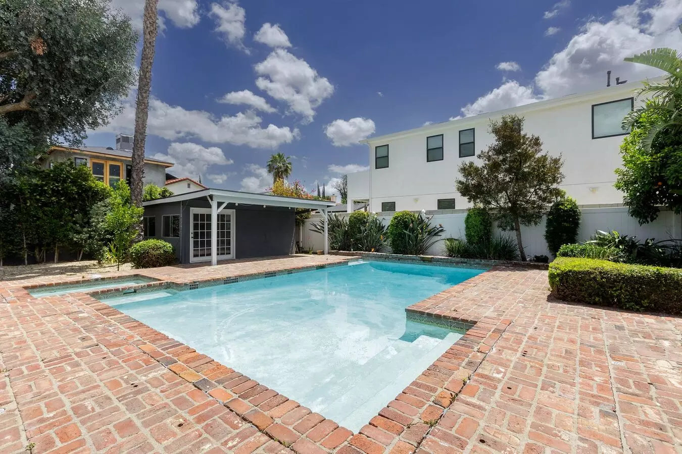 Spacious 5-bedroom, 3-bath Home With Pool & Spa In Prime Encino House for rent in Encino, CA