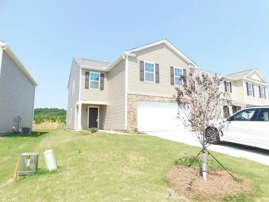 Brand New! 4 Bed, 2.5 Bath Apartment for rent in Concord, NC