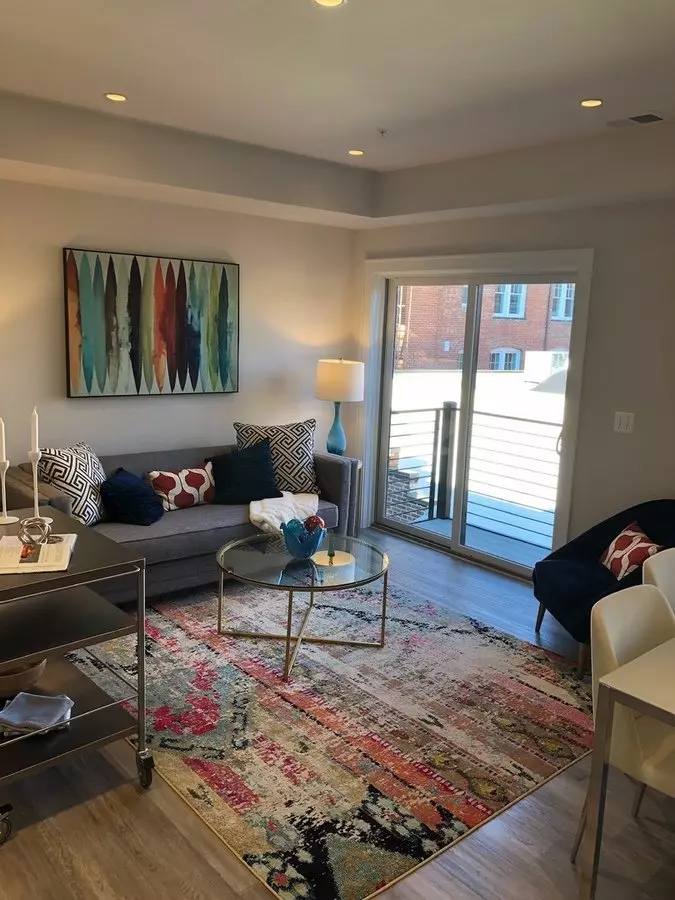 Luxe Apartment With Parking House for rent in Washington, DC