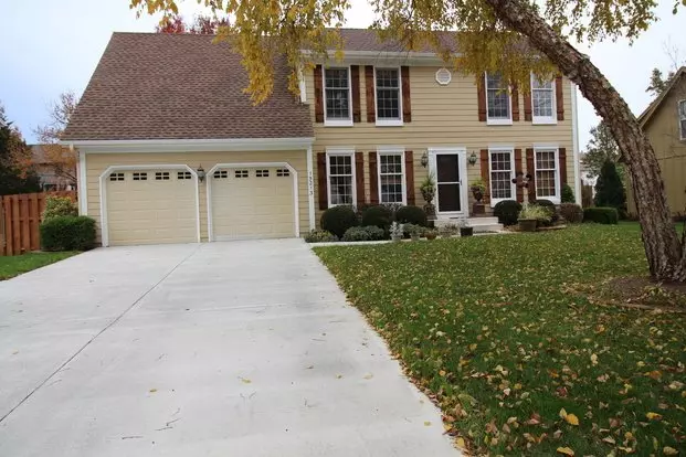 4 Bed Home Premium Fixtures Apartment for rent in Overland Park, KS