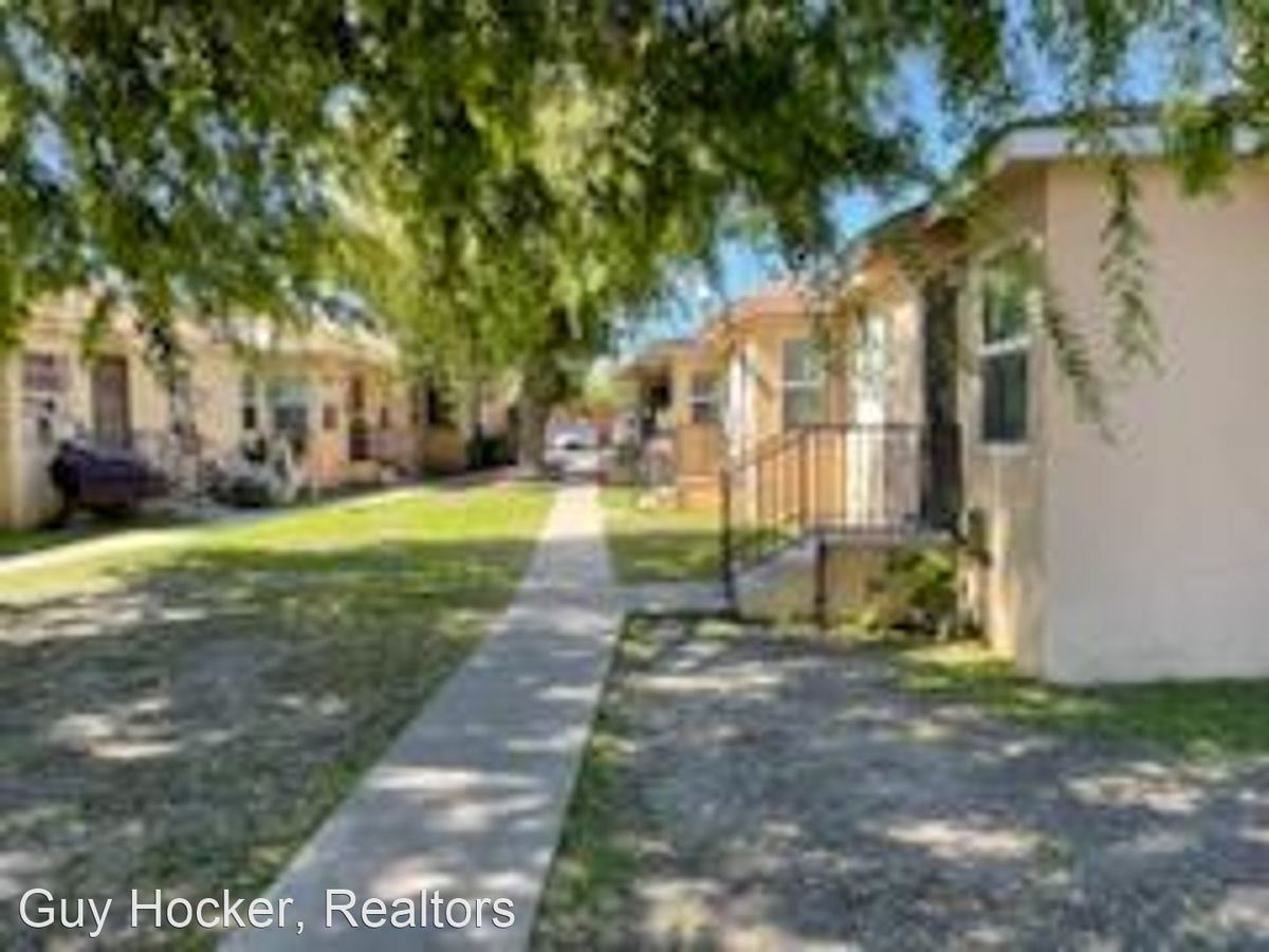 10771 Barlow Ave Lynwood, CA Apartment for Rent Rentable
