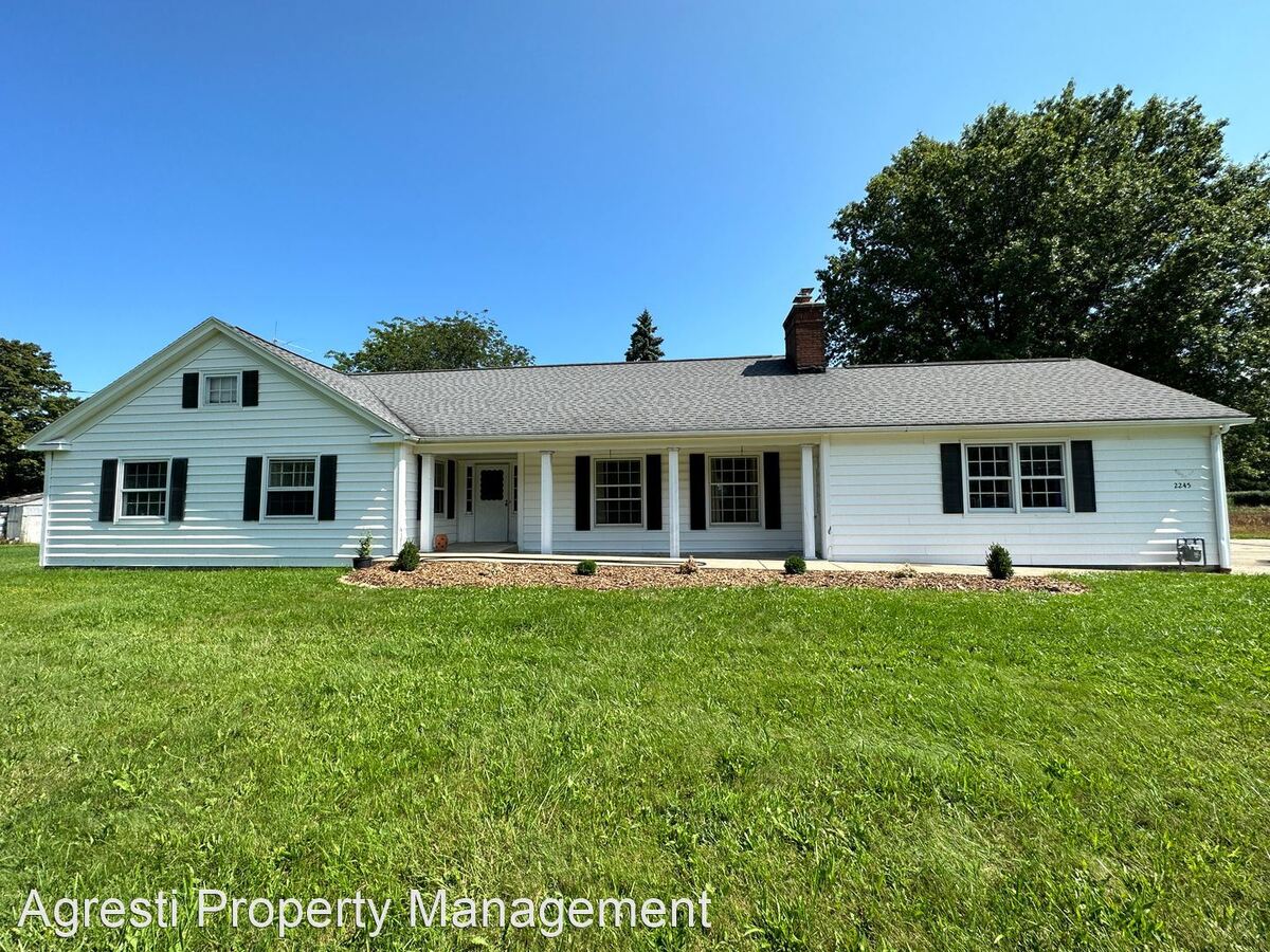 2245 Avonia Rd Fairview, PA House for Rent Rentable