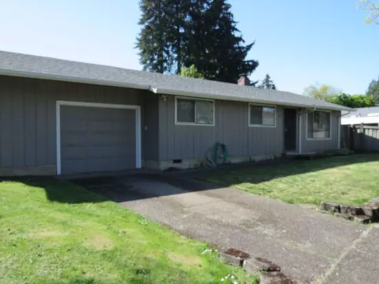 1010Satre - FH Apartment for rent in Eugene, OR