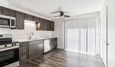 2 of 37 Midland Apartments Apartment for rent in Portland, OR