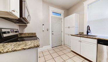 324 Buttles Ave Apartment for rent in Columbus, OH