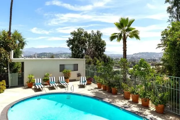 2849 Waverly Dr Apartment for rent in Los Angeles, CA