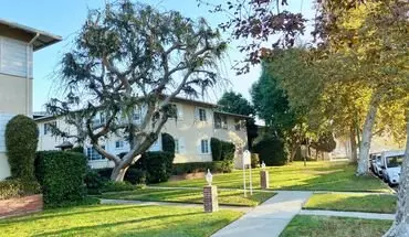 2 of 25 1553-1555 Riverside Dr Apartment for rent in Glendale, CA