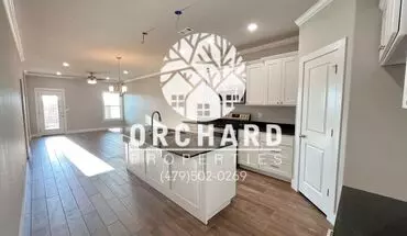 2 of 9 2001 E Brookview Dr Apartment for rent in Siloam Springs, AR
