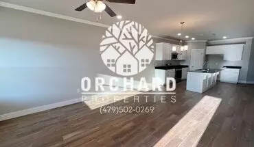 3 of 9 2001 E Brookview Dr Apartment for rent in Siloam Springs, AR