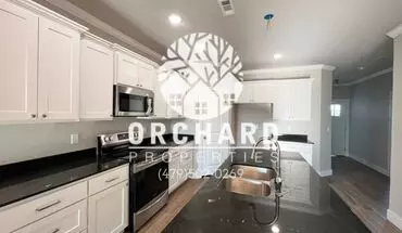 4 of 9 2001 E Brookview Dr Apartment for rent in Siloam Springs, AR
